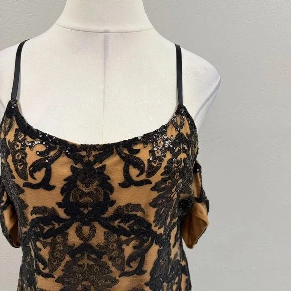 Venus Black & Tan Sequin Cold Shoulder Dress - Size 1X - Picture 4 of 5